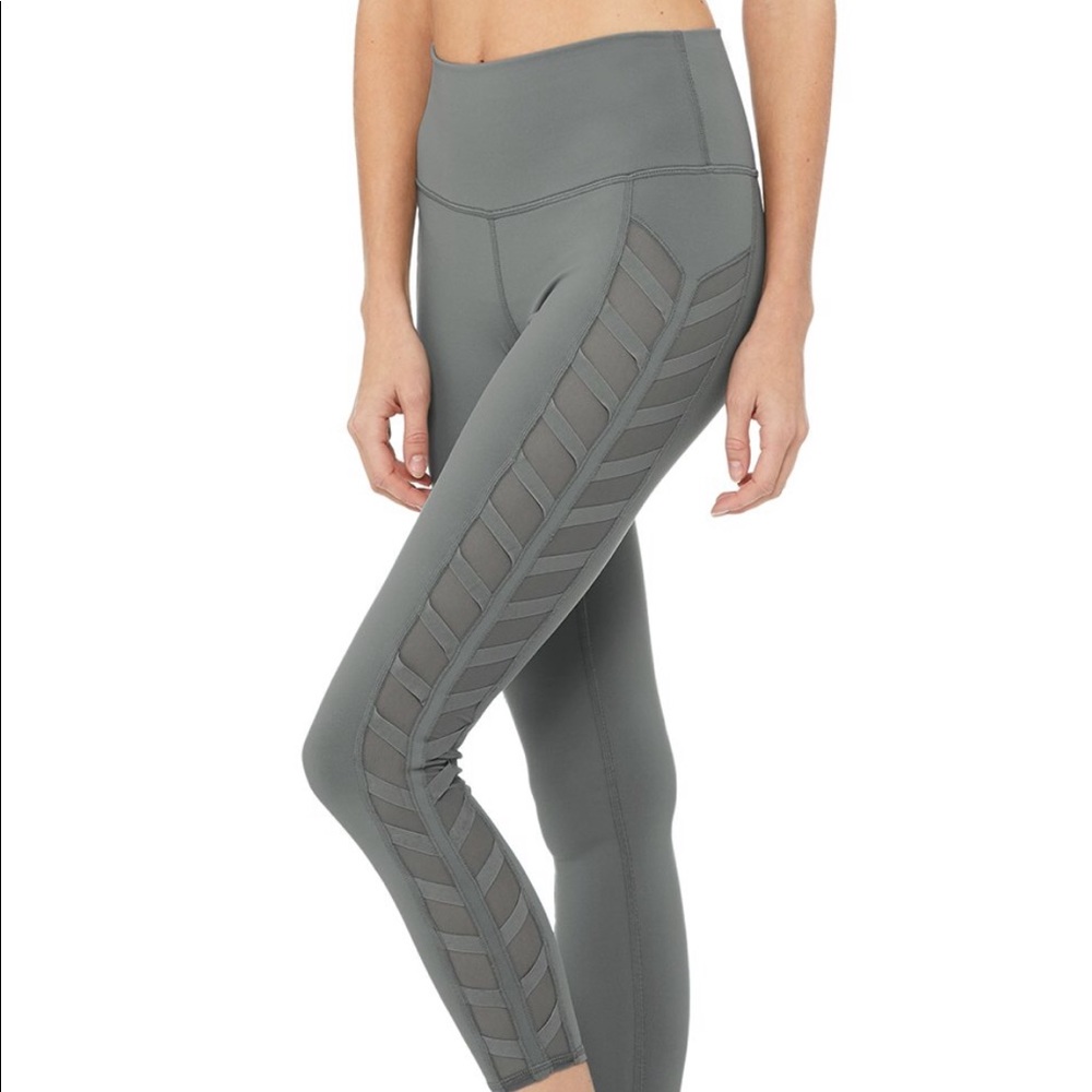 Alo chevron capri